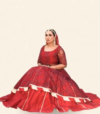 Kizil Bridal Organza Dupatta – Regal Finishing Touch for a Dramatic Ensemble