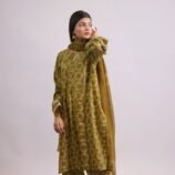 Pansy chunri print lawn suit with sequins lace and dupatta